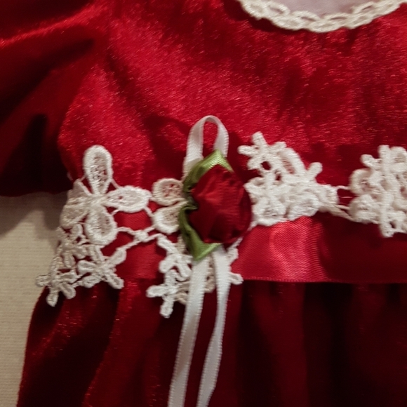 Rare Editions girls size 9 months romper red velvety, vintage style holiday wear - Picture 2 of 7